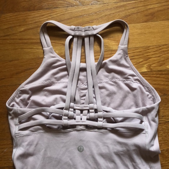 Lululemon workout tank top - Picture 3 of 3